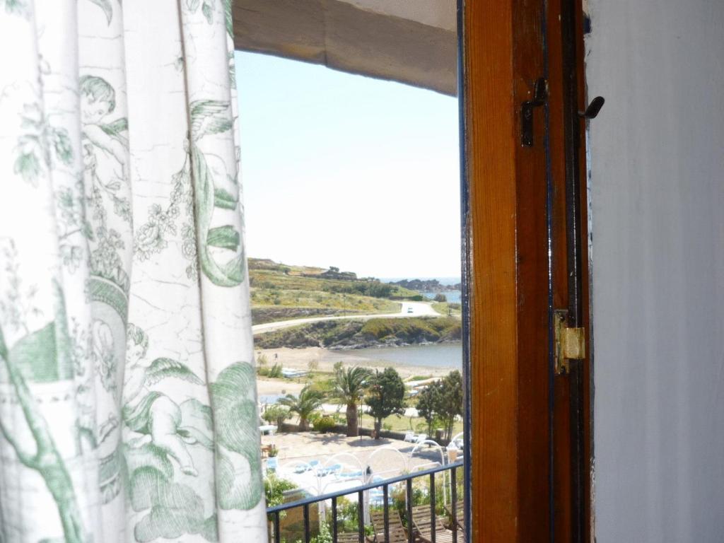 Hotel Port-Lligat Cadaqués Exterior photo
