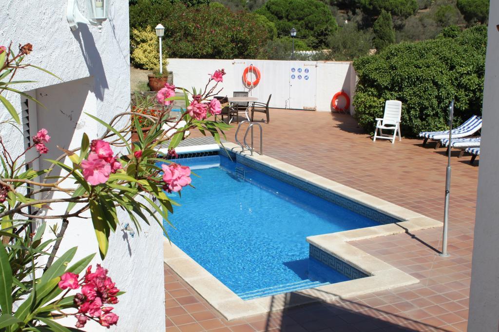 Hotel Port-Lligat Cadaqués Exterior photo